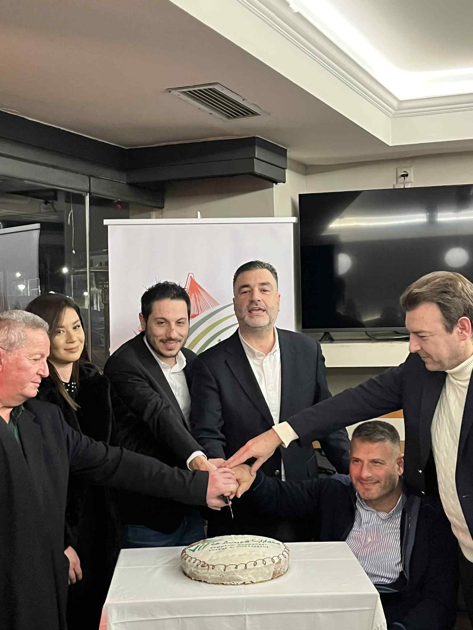 Αμφιλοχία: Πολιτικό μήνυμα Σκιαδαρέση, «η περιφέρεια δεν είναι στο περιθώριο» ΦΩΤΟ 29 Αμφιλοχία: Πολιτικό μήνυμα Σκιαδαρέση, «η περιφέρεια δεν είναι στο περιθώριο» ΦΩΤΟ