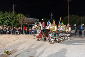 Το Πατρινό Καρναβάλι σε Αγυιά και Νότιο Διαμέρισμα ΠΛΟΥΣΙΟ ΦΩΤΟΡΕΠΟΡΤΑΖ 35 Το Πατρινό Καρναβάλι σε Αγυιά και Νότιο Διαμέρισμα ΠΛΟΥΣΙΟ ΦΩΤΟΡΕΠΟΡΤΑΖ