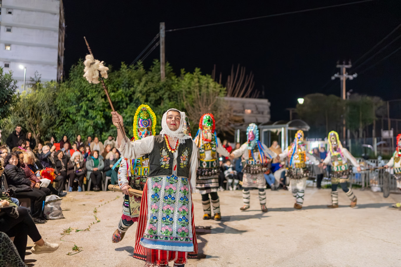Το Πατρινό Καρναβάλι σε Αγυιά και Νότιο Διαμέρισμα ΠΛΟΥΣΙΟ ΦΩΤΟΡΕΠΟΡΤΑΖ 32 Το Πατρινό Καρναβάλι σε Αγυιά και Νότιο Διαμέρισμα ΠΛΟΥΣΙΟ ΦΩΤΟΡΕΠΟΡΤΑΖ