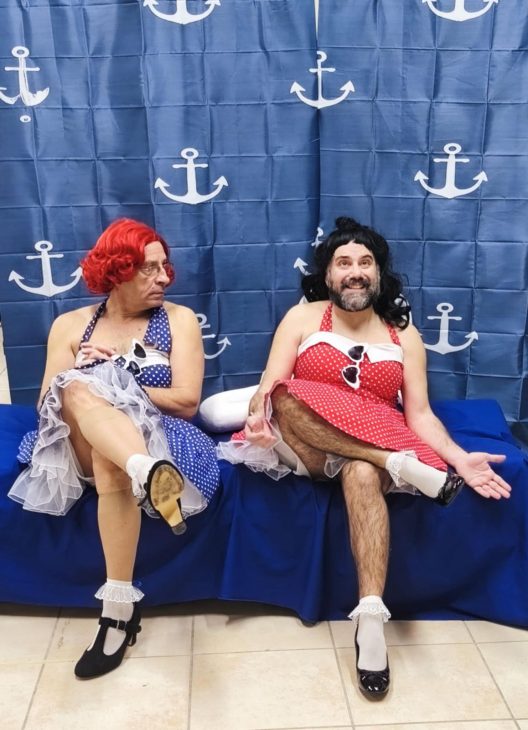 Πρεμιέρα για τις Πατρινές ΣΦήγΚΕΣ, με γέλιο, για το «Μερικοί το προτιμούν Ξανθό» 25 Πρεμιέρα για τις Πατρινές ΣΦήγΚΕΣ, με γέλιο, για το «Μερικοί το προτιμούν Ξανθό»