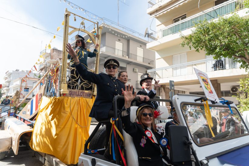 Πάτρα: Σάββατο μεσημέρι το Καρναβάλι έκανε πάταγο! ΦΩΤΟ 24 Πάτρα: Σάββατο μεσημέρι το Καρναβάλι έκανε πάταγο! ΦΩΤΟ