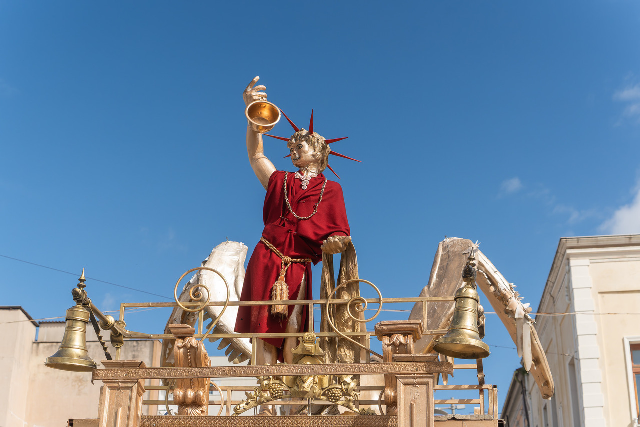 Πάτρα: Σάββατο μεσημέρι το Καρναβάλι έκανε πάταγο! ΦΩΤΟ