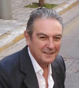 Πάτρα: Παιδικές συμμορίες σε σχολεία - Ξύλο, αυγά, μπουκάλια, πορτοκάλια και αυτοσχέδια πυροτεχνήματα!