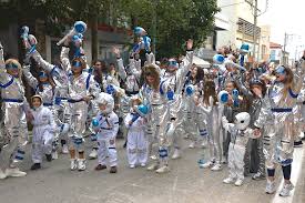 Αιγιάλεια:Τέσσερις παρελάσεις με πάνω από 4.000 καρναβαλιστές - Σε Αίγιο, Αιγείρα, Ακράτα, Διακοπτό ΦΩΤΟ