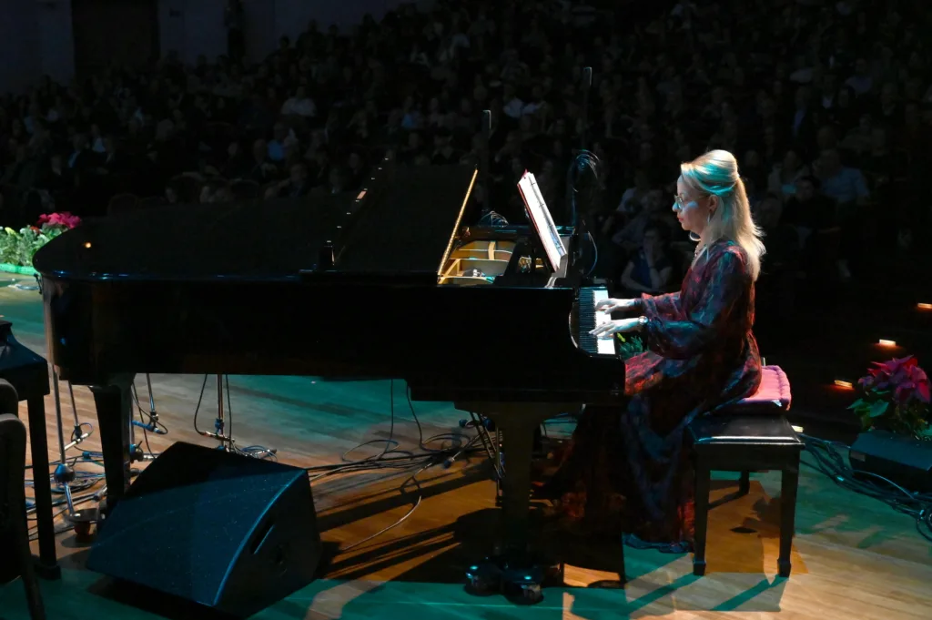 Η Προπαιδική Χορωδία της Πολυφωνικής πάει Παλαιό Φάληρο ΦΩΤΟ