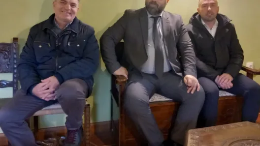 Σοποτό Καλαβρύτων: Κλιμάκιο της «Νίκης» σε πολύτεκνη οικογένεια ΦΩΤΟ