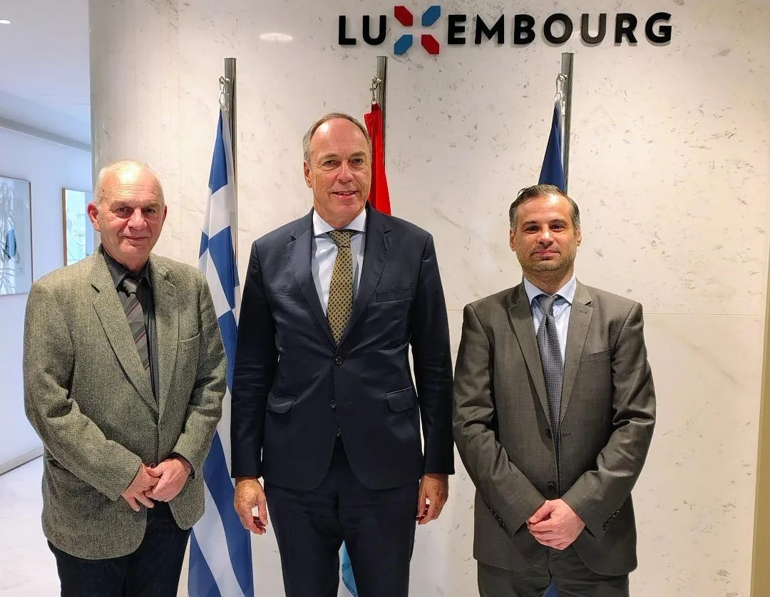 Η Ενωση Συντακτών Επαρχιακού Τύπου με τον Πρέσβη του Λουξεμβούργου