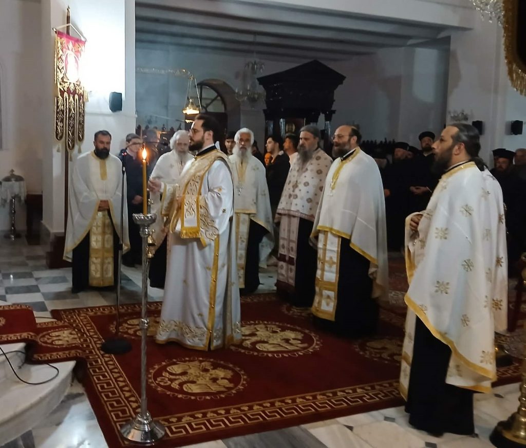 Ο Γ΄ Κατανυκτικός εσπερινός στα Εισόδια Αιγίου με κήρυγμα του Πρωτοσύγκελλου της ΙΜ Πατρών π.Αρτέμιου Αργυρόπουλου ΦΩΤΟ 34 Ο Γ΄ Κατανυκτικός εσπερινός στα Εισόδια Αιγίου με κήρυγμα του Πρωτοσύγκελλου της ΙΜ Πατρών π.Αρτέμιου Αργυρόπουλου ΦΩΤΟ