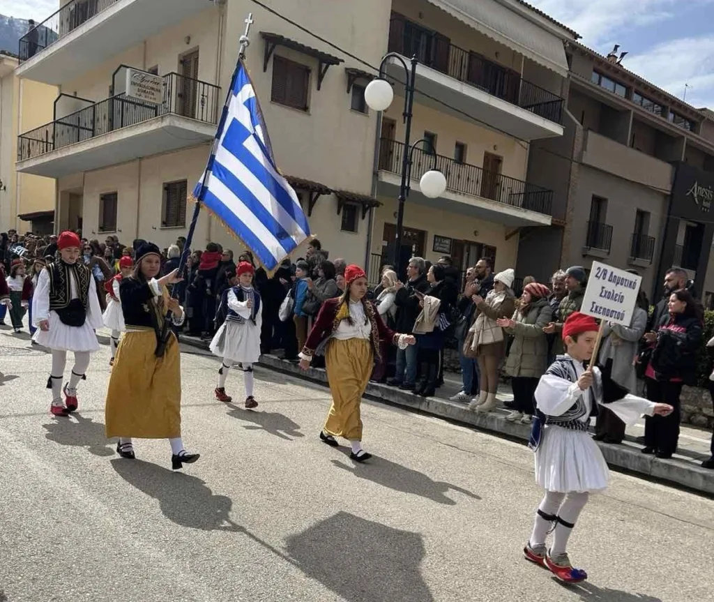 Τα 205 χρόνια απελευθέρωσης των Καλαβρύτων ΦΩΤΟ