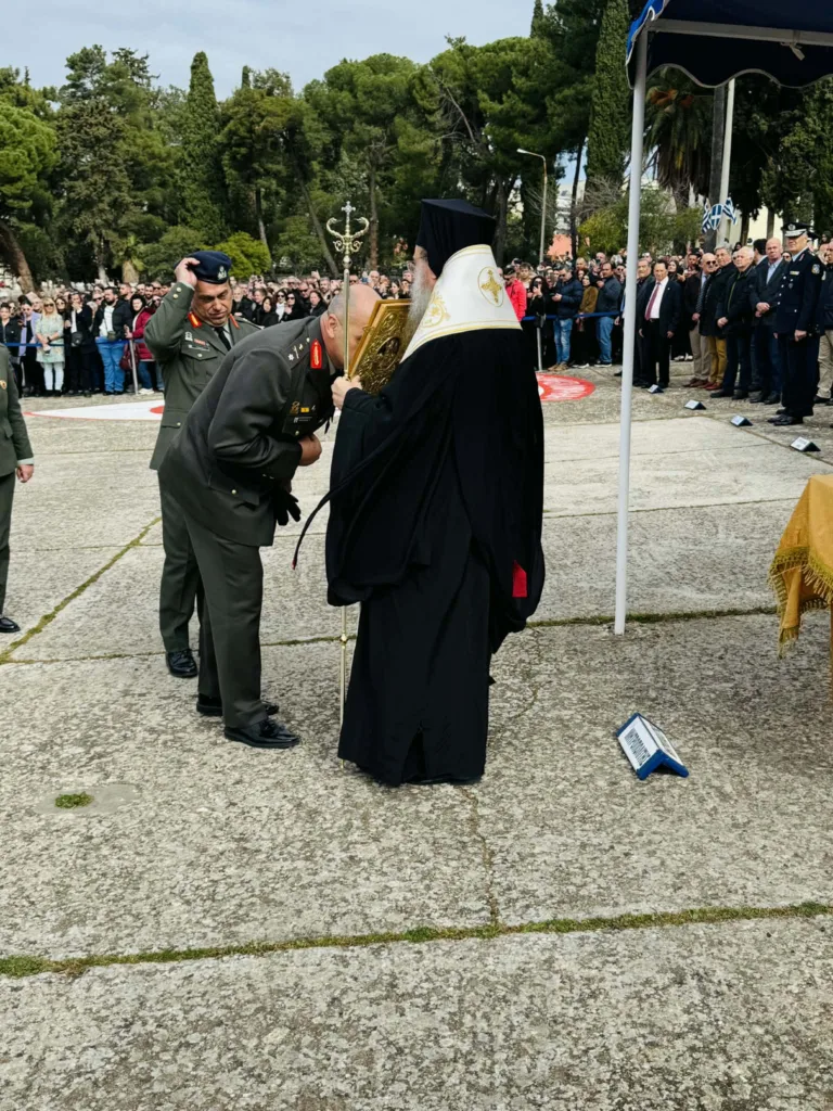 Oρκωμοσία των νεοσυλλέκτων Οπλιτών στο ΚΕΤΧ από τον Μητροπολίτη Χρυσόστομο ΦΩΤΟ