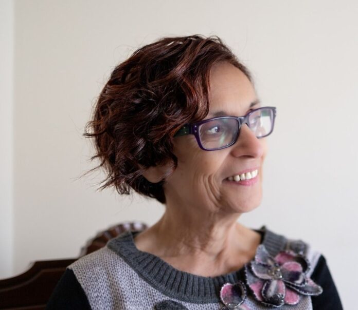 Παρουσίαση του νέου βιβλίου της Πέννυς Οικονομάκη «Το Τρίξιμο της Πολυθρόνας»