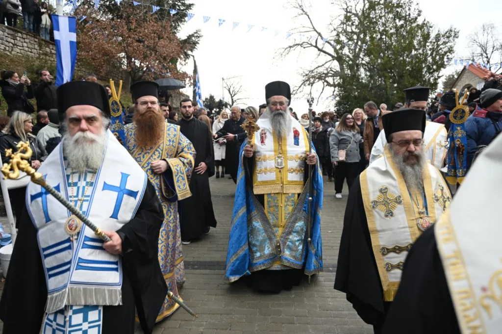 Ο Μητροπολίτης Χίου στον Ευαγγελισμό και την 25η Μαρτίου στην Μονή Αγίας Λαύρας ΦΩΤΟ