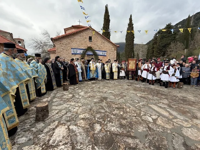 Ο Μητροπολίτης Χίου στον Ευαγγελισμό και την 25η Μαρτίου στην Μονή Αγίας Λαύρας ΦΩΤΟ