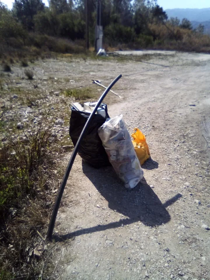 Αχαΐα: Εθελοντές πήγαν να καθαρίσουν παραλία και ο κάδος ήταν...1 χλμ μακρυά ΦΩΤΟ 32 Αχαΐα: Εθελοντές πήγαν να καθαρίσουν παραλία και ο κάδος ήταν...1 χλμ μακρυά ΦΩΤΟ