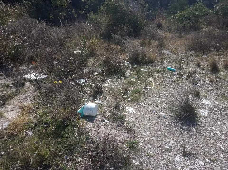 Αχαΐα: Εθελοντές πήγαν να καθαρίσουν παραλία και ο κάδος ήταν...1 χλμ μακρυά ΦΩΤΟ 29 Αχαΐα: Εθελοντές πήγαν να καθαρίσουν παραλία και ο κάδος ήταν...1 χλμ μακρυά ΦΩΤΟ