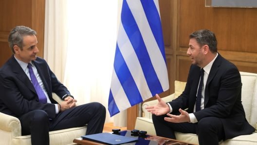 Ενημέρωση Μητσοτάκη σε Ανδρουλάκη για τη Μέση Ανατολή