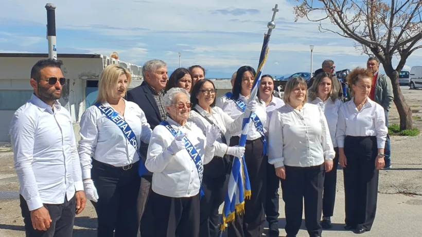 Ρόδος: Συγκίνηση με 82χρονη μαθήτρια ΕΠΑΛ που παρέλασε για την επέτειο της 25ης Μαρτίου