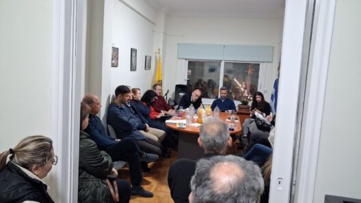 Κάτω Αχαΐα: Συνάντηση της «Νίκης» με εκπαιδευτικούς ΦΩΤΟ