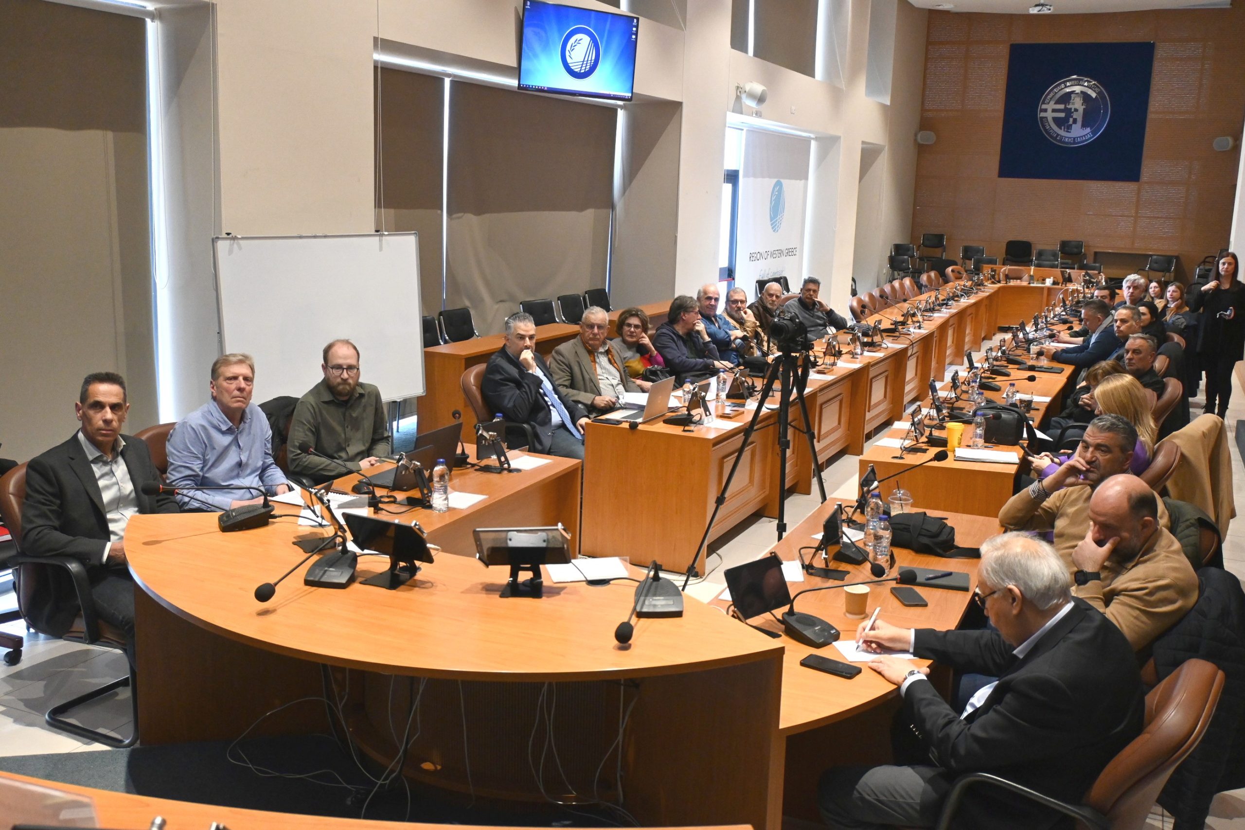 Αχαΐα: Παρουσιάστηκε μελέτη για τον Βουραϊκο - Προστασία του περιβάλλοντος και την αντιπλημμυρική θωράκιση ΦΩΤΟ 29 Αχαΐα: Παρουσιάστηκε μελέτη για τον Βουραϊκο - Προστασία του περιβάλλοντος και την αντιπλημμυρική θωράκιση ΦΩΤΟ
