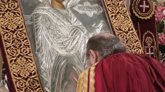 Οι Β' Χαιρετισμοί στον Αγιο Ανδρέα Πατρών με τον Μητροπολίτη Χρυσόστομο