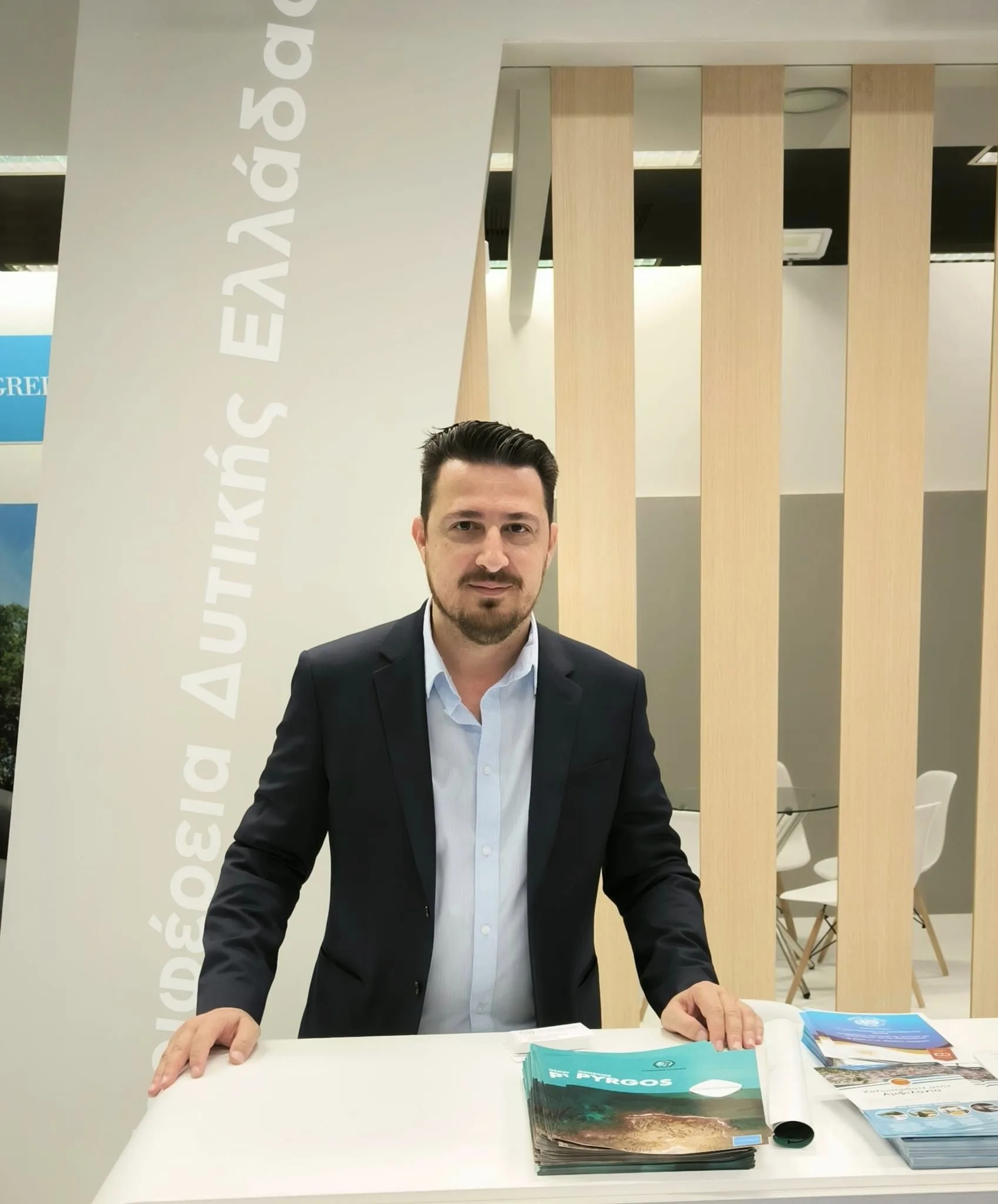 «Λόρδος Βύρωνας - Τελευταία Έξοδος» από την Περιφέρεια ΦΩΤΟ 32 «Λόρδος Βύρωνας - Τελευταία Έξοδος» από την Περιφέρεια ΦΩΤΟ