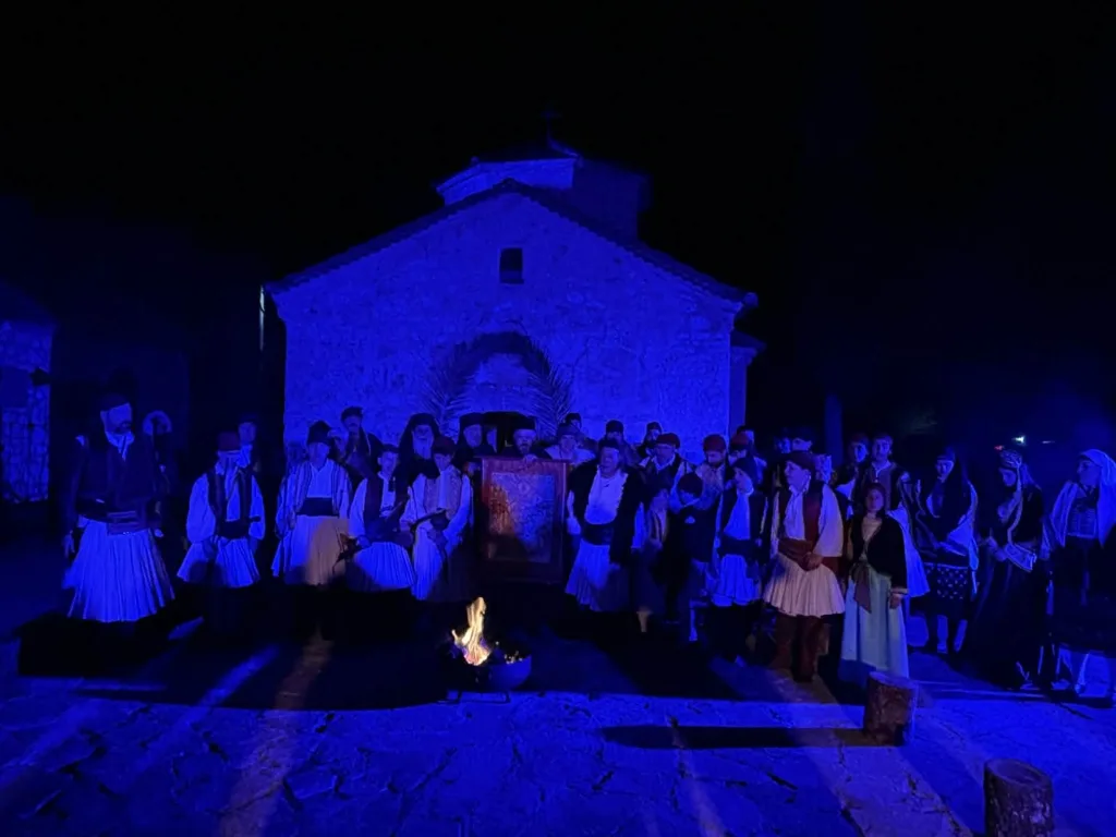Η φαντασμαγορική αναπαράσταση του Αγώνα της Επανάστασης του 1821 στην Μονή Αγίας Λαύρας ΦΩΤΟ 29 Η φαντασμαγορική αναπαράσταση του Αγώνα της Επανάστασης του 1821 στην Μονή Αγίας Λαύρας ΦΩΤΟ