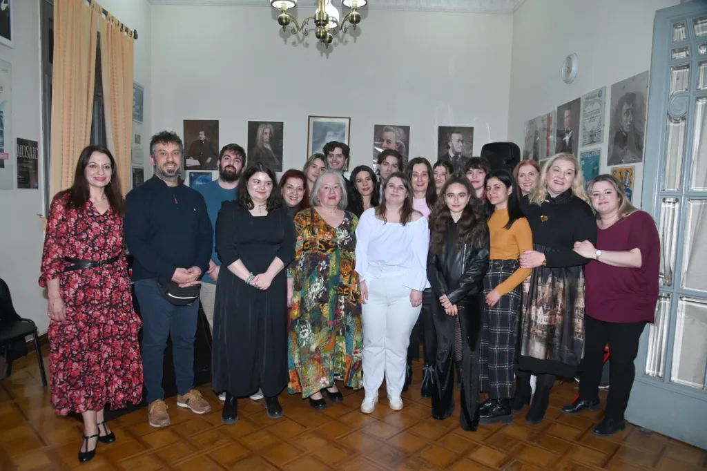 Η Προπαιδική Χορωδία της «Πολυφωνικής» στο Φεστιβάλ του Δήμου Παλαιού Φαλήρου ΦΩΤΟ