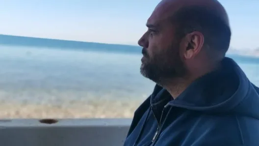 «Έκανες like στο βιβλίο μου;»