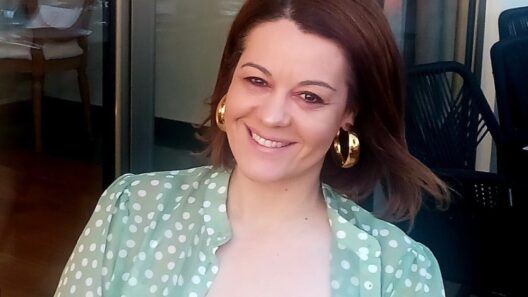 «Γιατί δεν θα είμαι υποψήφια σύνεδρος στο ΠΑΣΟΚ»
