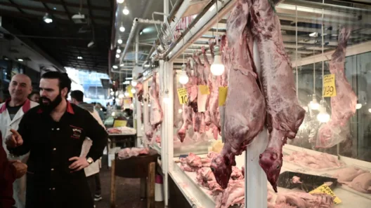 Πάσχα: Αυξήσεις στις τιμές του κρέατος