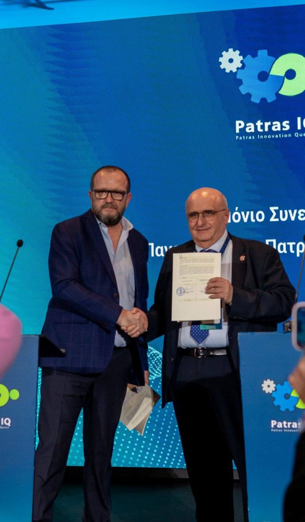 Μνημόνιο Πανεπιστημίου Πατρών με ΕΛΟΠΥ, στην Εκθεση Patras IQ ΦΩΤΟ 33 Μνημόνιο Πανεπιστημίου Πατρών με ΕΛΟΠΥ, στην Εκθεση Patras IQ ΦΩΤΟ