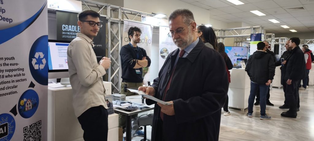 Ο Ανδρέας Παναγιωτόπουλος στην 9η Έκθεση PATRAS IQ ΦΩΤΟ