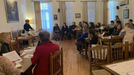 Μαθήματα παρασκευής πρόσφορου στο Αίγιο, από την Εκκλησία ΦΩΤΟ