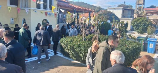 Μοίρασε γλυκά για τον εορτασμό των Αγίων Θεοδώρων ο Σύλλογος Ελαιοχωρίου ΦΩΤΟ