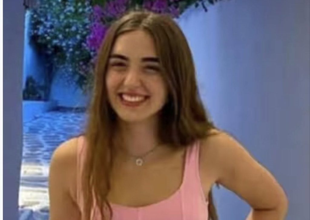 Καλάβρυτα: Τίμησαν το «δικό» τους θύμα στα Τέμπη, Αναστασία Παπαγγελή ΦΩΤΟ