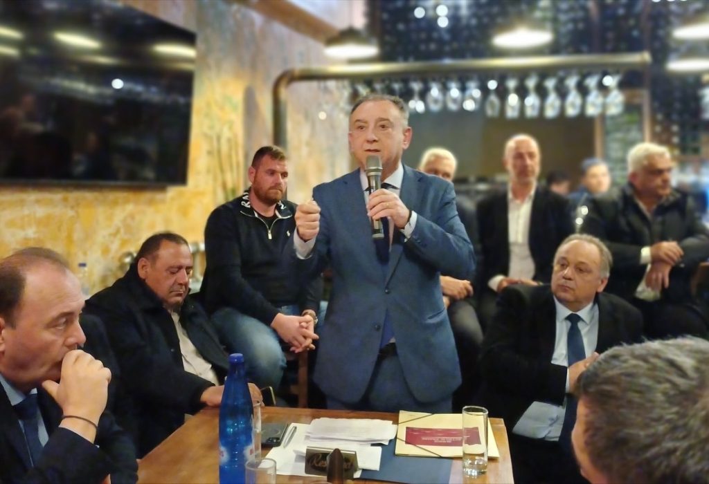 Κάτω Αχαΐα: Ο Υφυπουργός Αγροτικής Ανάπτυξης Χρ. Κέλλας με αγρότες και ΝΔ - «Η ύπαιθρος έχει μέλλον» ΒΙΝΤΕΟ - ΦΩΤΟ