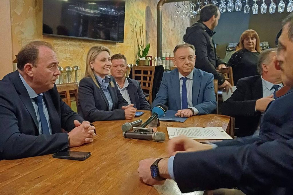 Κάτω Αχαΐα: Ο Υφυπουργός Αγροτικής Ανάπτυξης Χρ. Κέλλας με αγρότες και ΝΔ - «Η ύπαιθρος έχει μέλλον» ΒΙΝΤΕΟ - ΦΩΤΟ