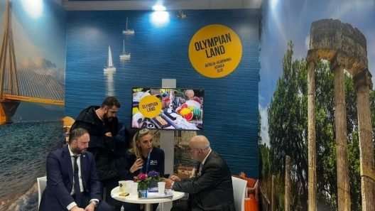 Αχαΐα: Τουριστικές επαφές στο Βερολινο για νέες πτήσεις στο Αεροδρόμιο Αράξου ΦΩΤΟ