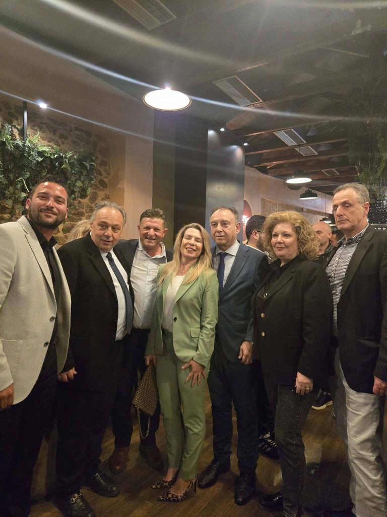 Κάτω Αχαΐα: Ο Υφυπουργός Αγροτικής Ανάπτυξης Χρ. Κέλλας με αγρότες και ΝΔ - «Η ύπαιθρος έχει μέλλον» ΒΙΝΤΕΟ - ΦΩΤΟ