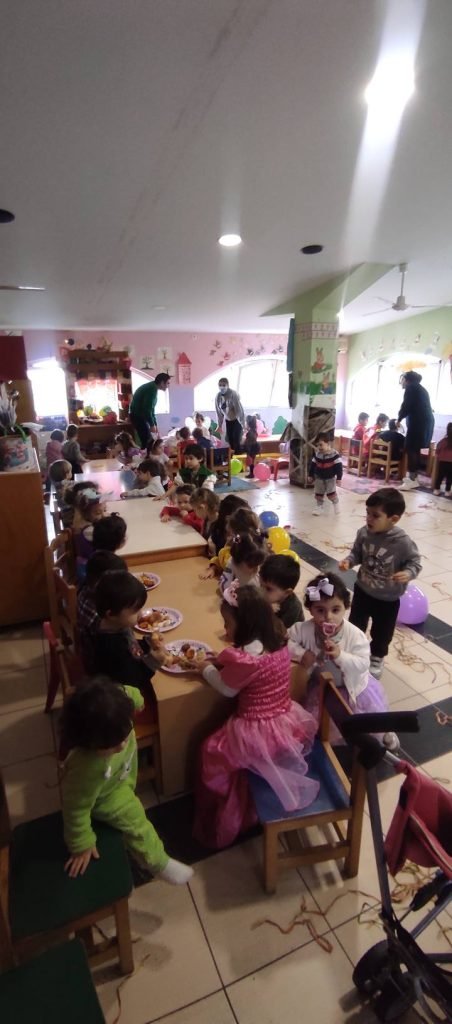 Ξενάγηση Μπονάνου στον Παιδικό Σταθμό της Μητροπόλεως Πατρών ΦΩΤΟ