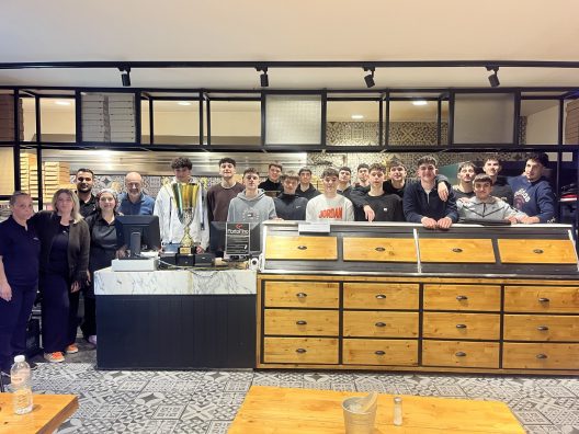 Το εορταστικό δείπνο των πρωταθλητών του Rising Stars 25-26 ΦΩΤΟ