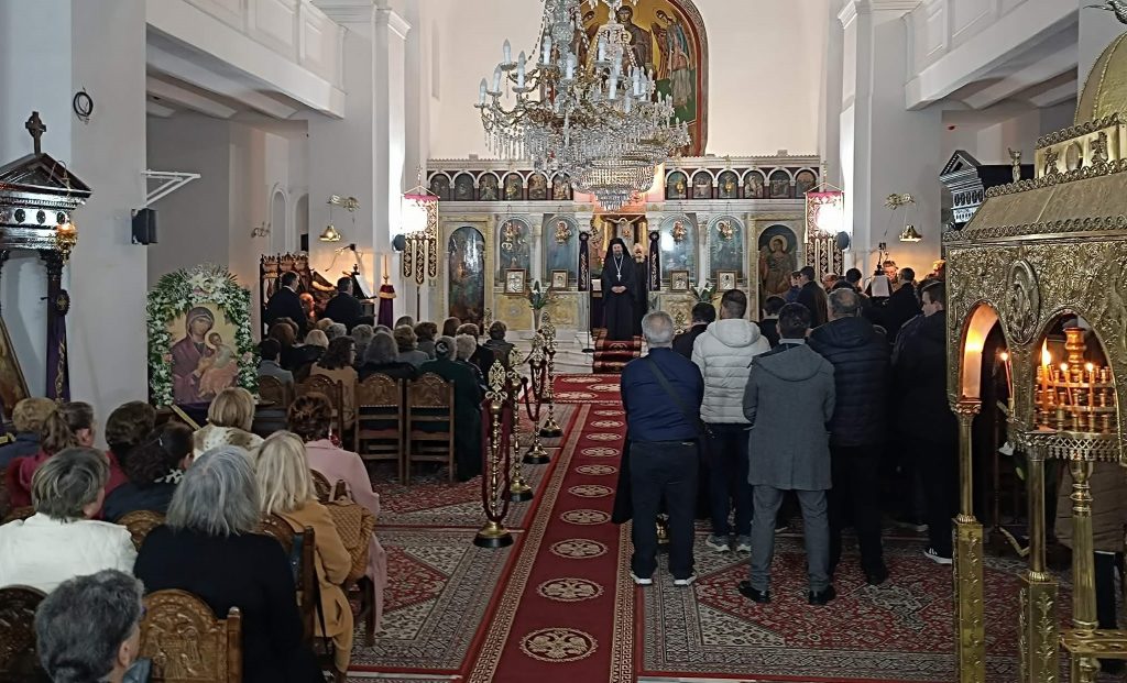 Ο Γ΄ Κατανυκτικός εσπερινός στα Εισόδια Αιγίου με κήρυγμα του Πρωτοσύγκελλου της ΙΜ Πατρών π.Αρτέμιου Αργυρόπουλου ΦΩΤΟ 29 Ο Γ΄ Κατανυκτικός εσπερινός στα Εισόδια Αιγίου με κήρυγμα του Πρωτοσύγκελλου της ΙΜ Πατρών π.Αρτέμιου Αργυρόπουλου ΦΩΤΟ