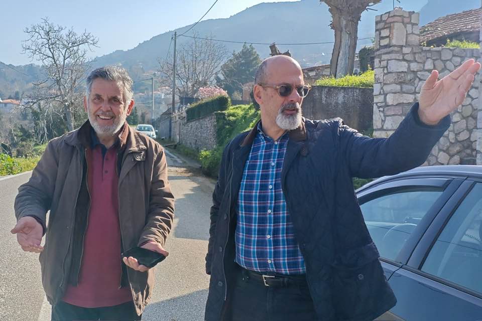 Ανω Καστρίτσι: Κατολίσθηση σε δρόμο κινητοποίησε τις Αρχές ΦΩΤΟ