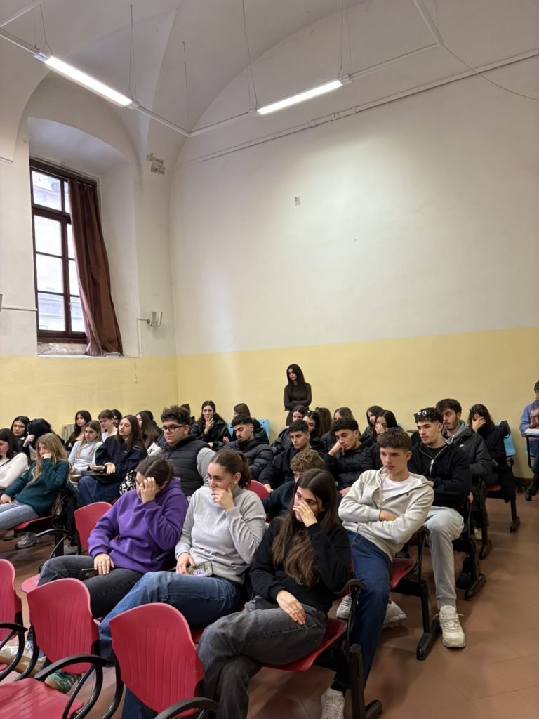 Γέφυρα φιλίας και πολιτισμού, από το Αρσάκειο Λύκείο Πατρών, στην Κρεμόνα ΦΩΤΟ