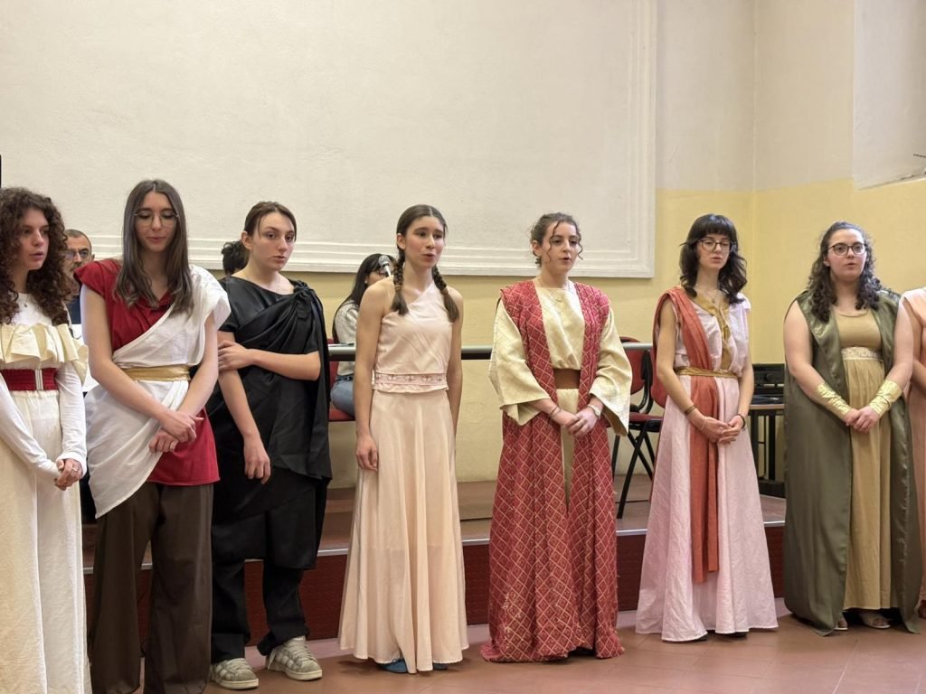 Γέφυρα φιλίας και πολιτισμού, από το Αρσάκειο Λύκείο Πατρών, στην Κρεμόνα ΦΩΤΟ