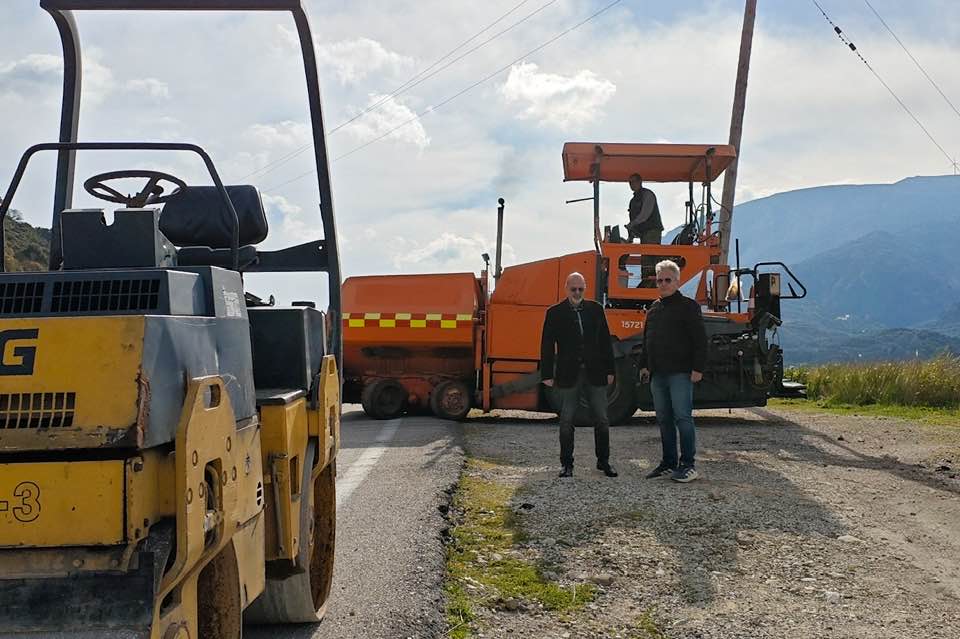 Ρίο: Ασφαλτόστρωση στον δρόμο Αργυρά - Σελλά - Πιτίτσα πριν την «Ανάβαση» ΦΩΤΟ