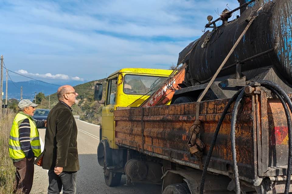 Ρίο: Ασφαλτόστρωση στον δρόμο Αργυρά - Σελλά - Πιτίτσα πριν την «Ανάβαση» ΦΩΤΟ