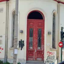 Πάτρα: Λεηλατημένα τα παλαιά Δημοτικά Λουτρά ΦΩΤΟ