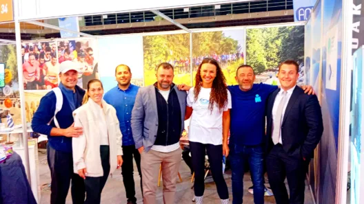 Ο Αντιπεριφερειάρχης Τουρισμού Π. Σακελλαρόπουλος δίπλα στους Επαγγελματίες της Αλυζίας ΦΩΤΟ