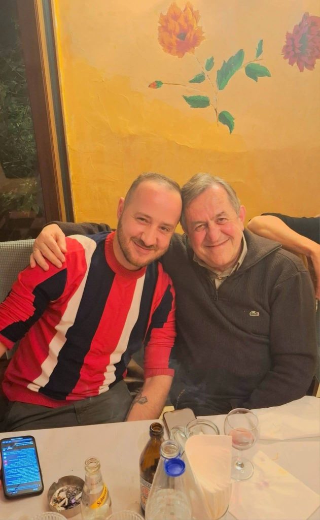 Ξεχωριστή βραδιά στα Βραχναίικα από τον Ασημάκη Παπαδάτο‑Μέντη ΦΩΤΟ 35 Ξεχωριστή βραδιά στα Βραχναίικα από τον Ασημάκη Παπαδάτο‑Μέντη ΦΩΤΟ
